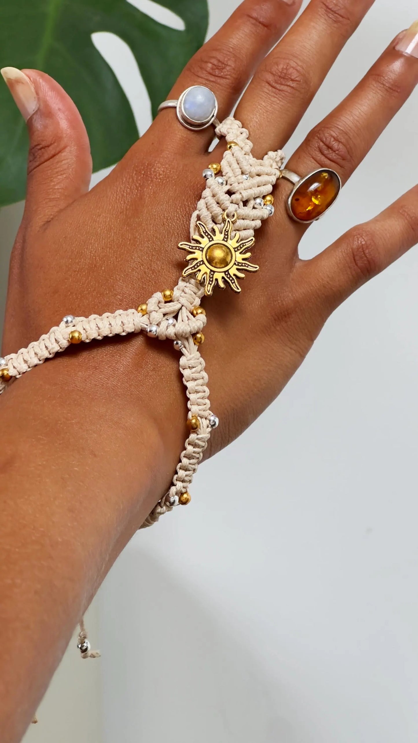 Empress Sunshine Handgarms